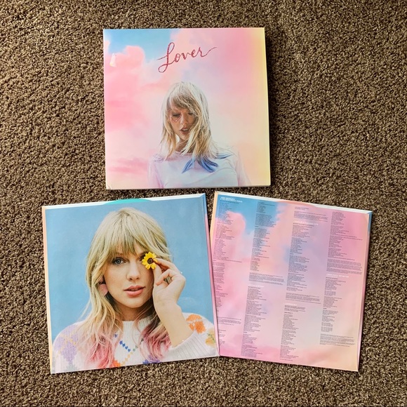 Taylor Swift Lover Vinyl - Picture 5 of 6